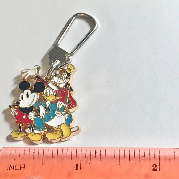 Disney Goofy Donald Duck Mickey Mouse Zipper Pull Keychain Purse Charm Backpack - Picture 8 of 9